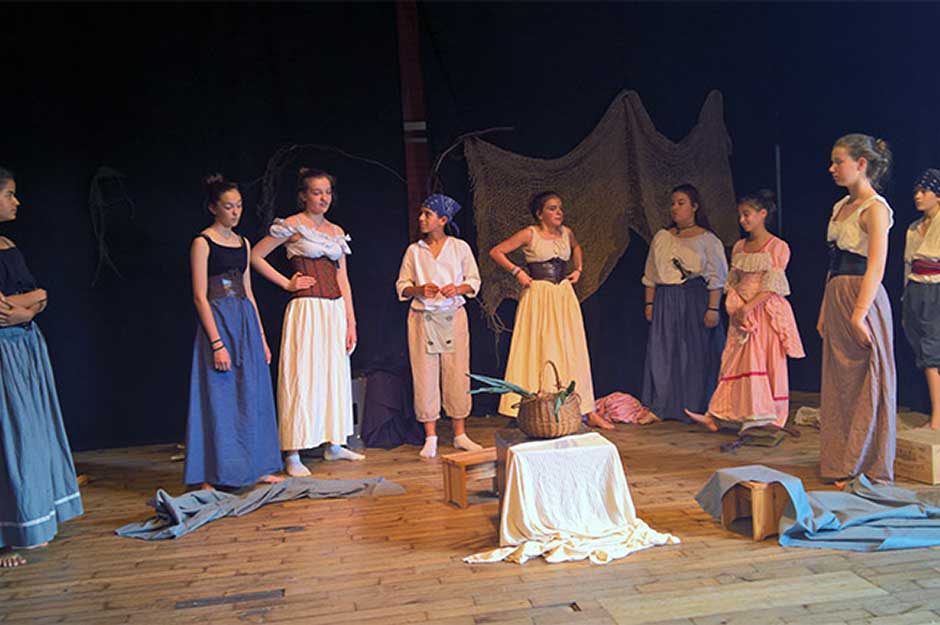 improvisation de la Companie des Sais